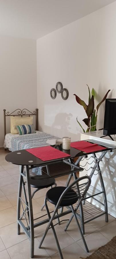 Quiet Studio Near To The Airport 1 Ираклио Екстериор снимка